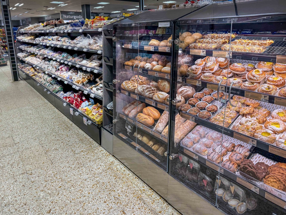 Brödskåp och Brödbord gallery